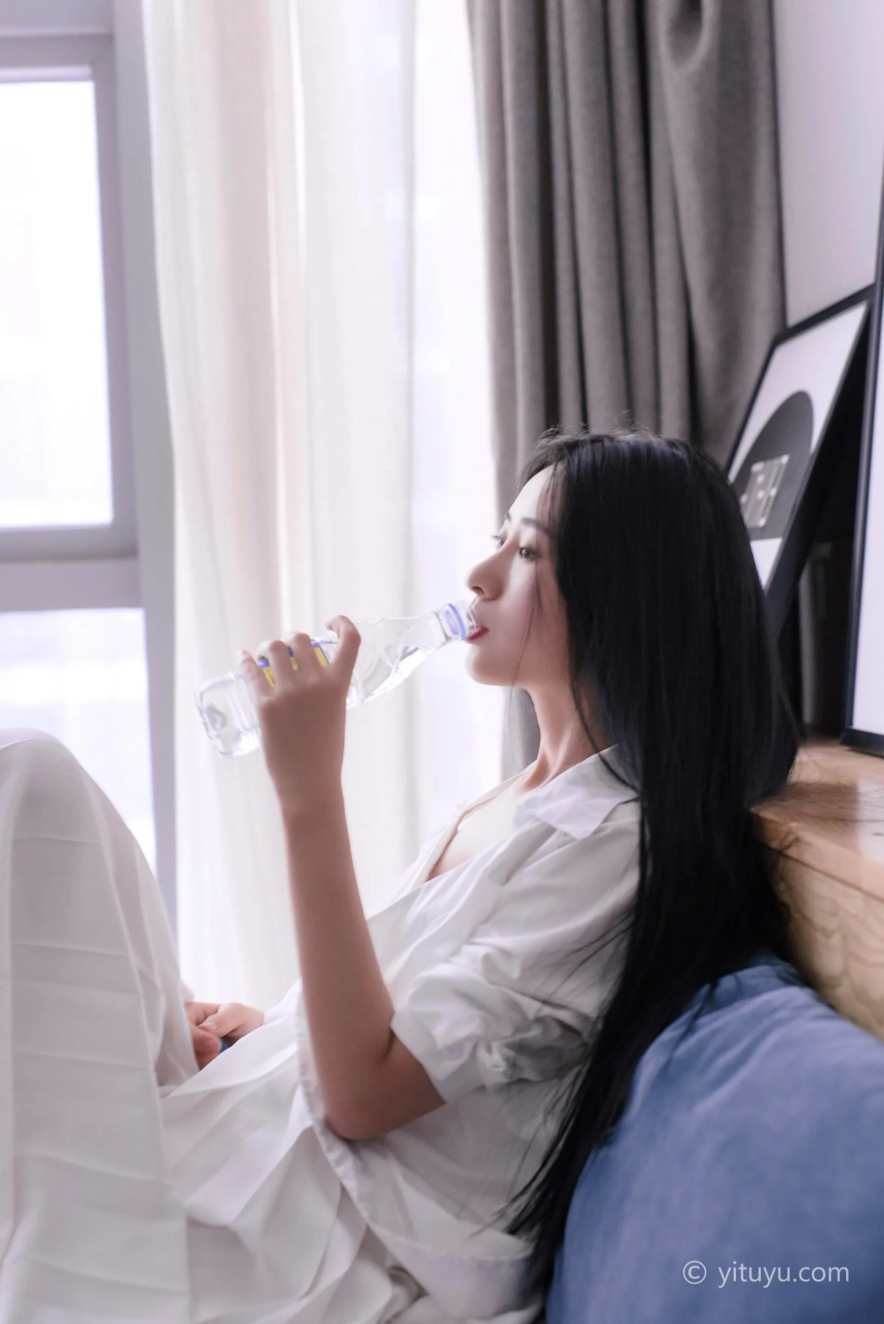 [YITUYU艺图语]2021.08.16 分手前 颖儿 [39P]插图3